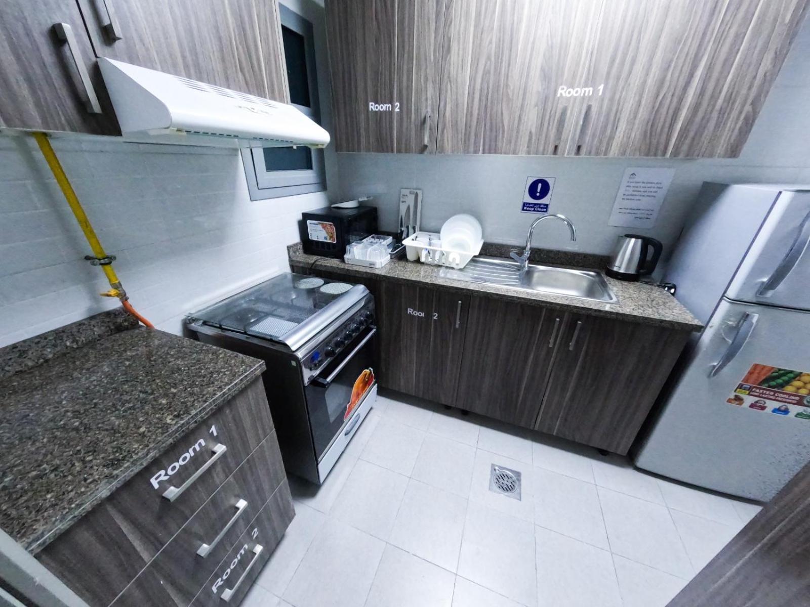 Warsan Star Residence - Home Stay Дубай Екстериор снимка