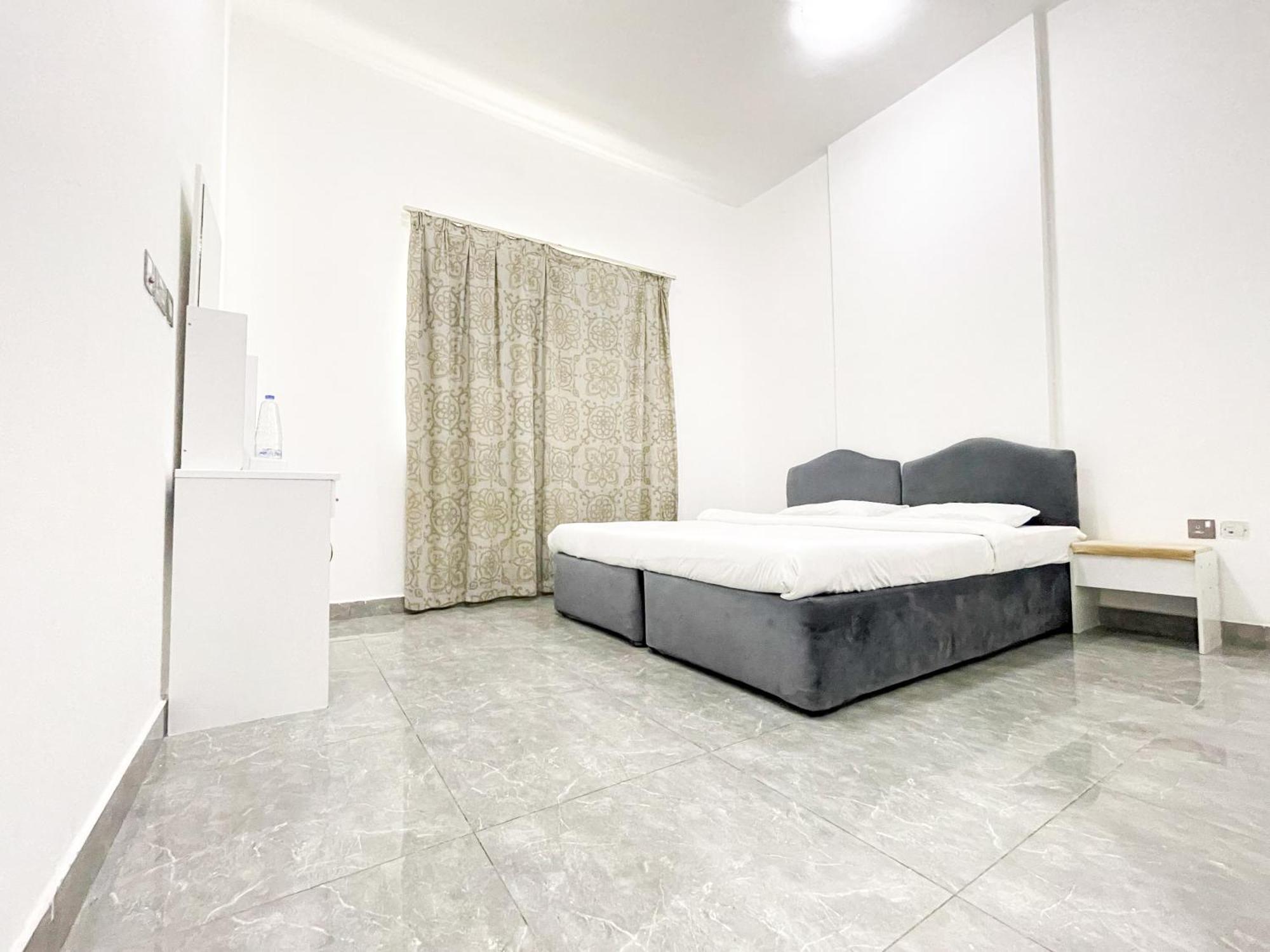 Warsan Star Residence - Home Stay Дубай Екстериор снимка